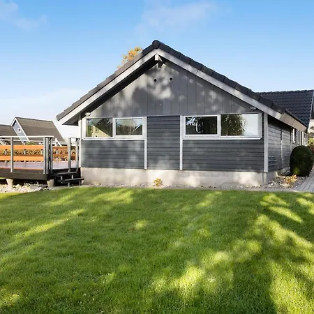 Cozy Home In Bogense With Sauna Holiday home *